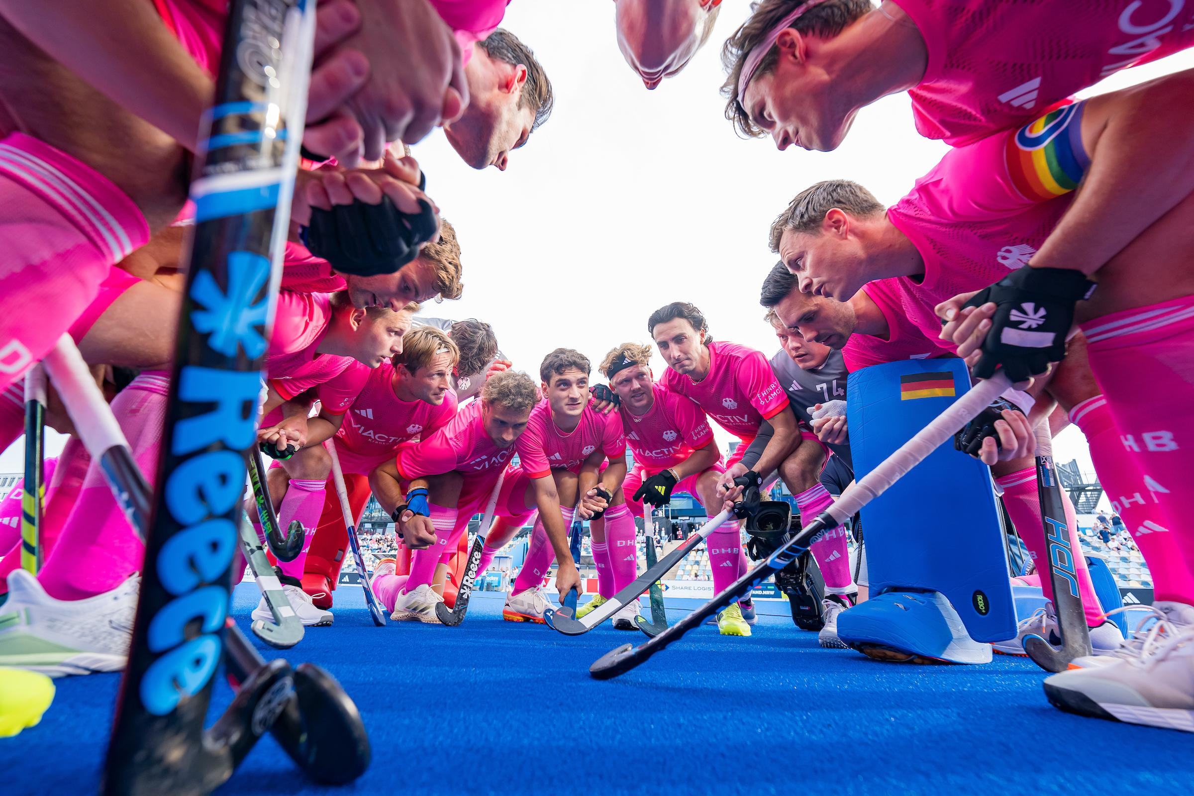 Weigand snatches crazy comeback win for Germany over France