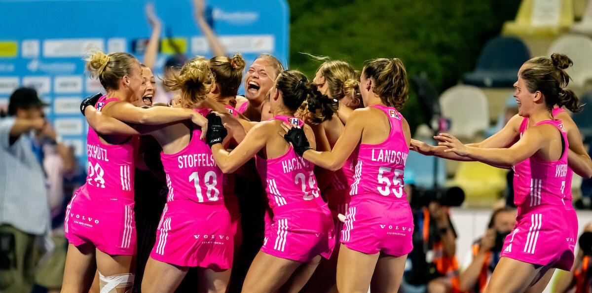 Sonntag shines as Die Danas advance to women’s final